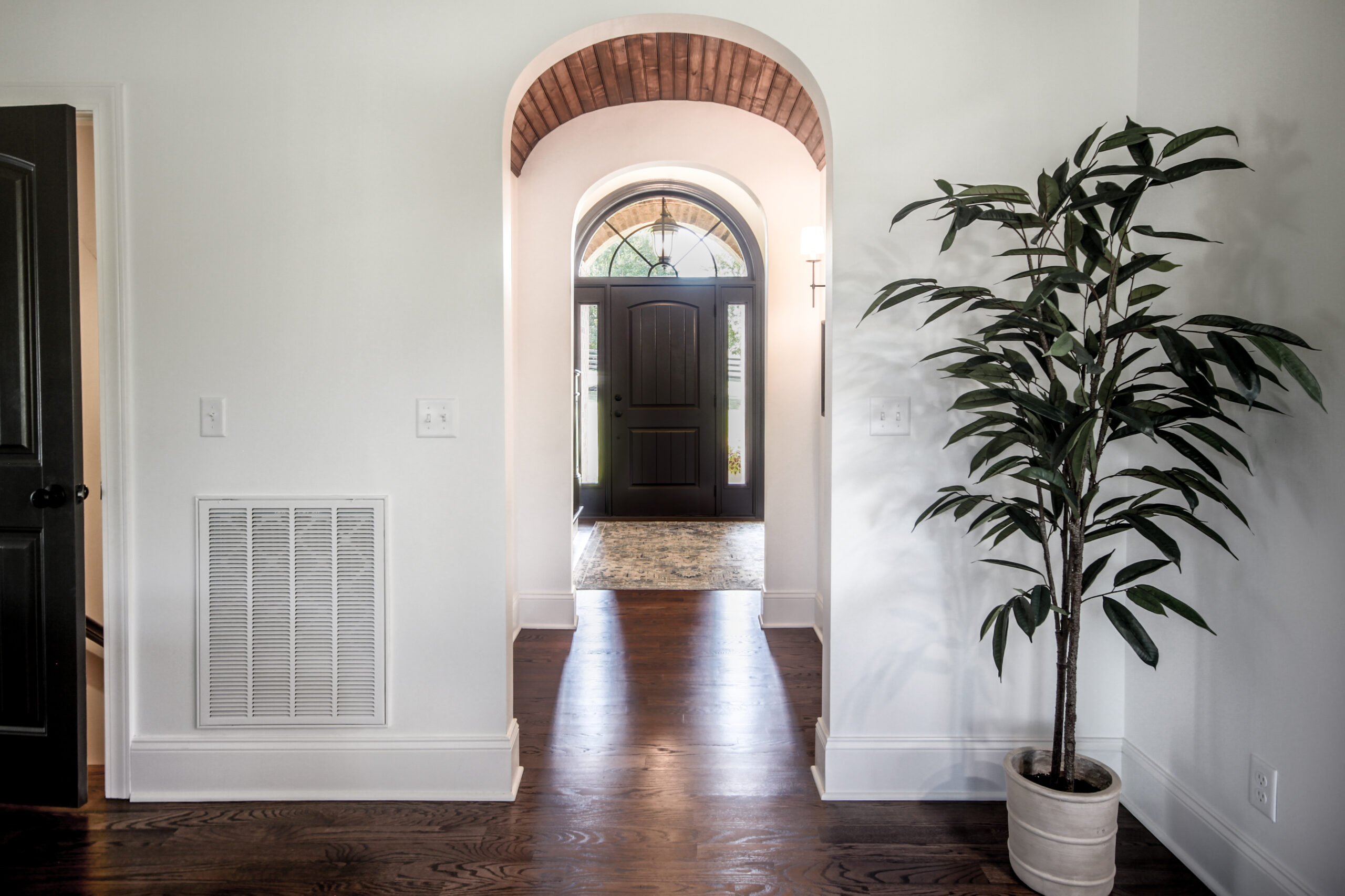 Caba-Gallery-pg-additions-5 Caba Homes Gallery - hallway with custom ceiling arch